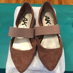 Anne Klein sport flats in dusty rose color